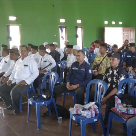 Pambakal Desa Surian mengikuti Rapat koordinasi dengan kejaksaan negeri